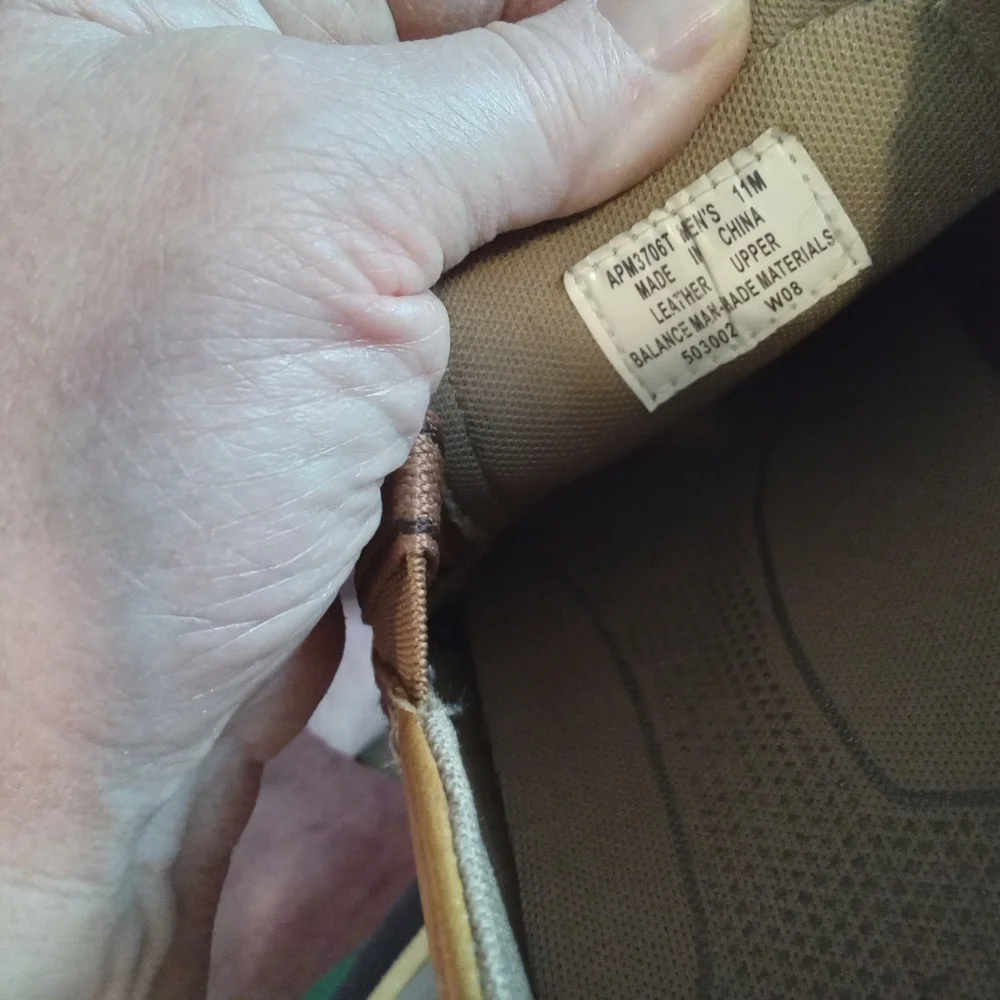 Rockport Men's Size 11 Cognac Brown Leather Slip-On Shoes